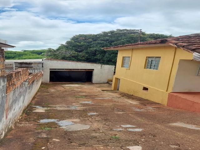 #409 - Casa para Venda em Londrina - PR - 2