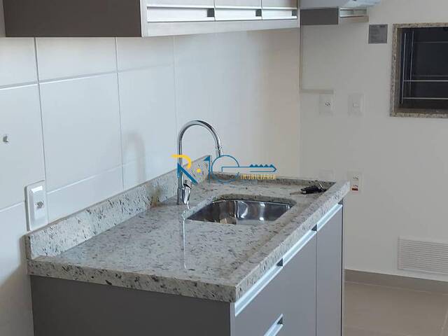 Apartamento para Venda em Londrina - 4