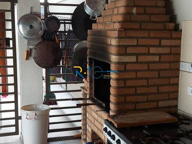Sobrado para Venda em Londrina - 5