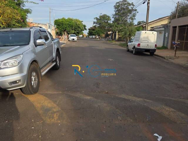 #688 - Casa para Venda em Londrina - PR - 2