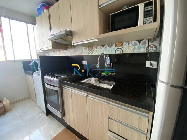 Apartamento para Venda em Londrina - 4