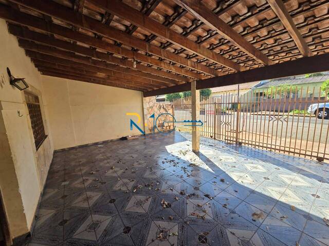 #719 - Casa para Venda em Londrina - PR - 2